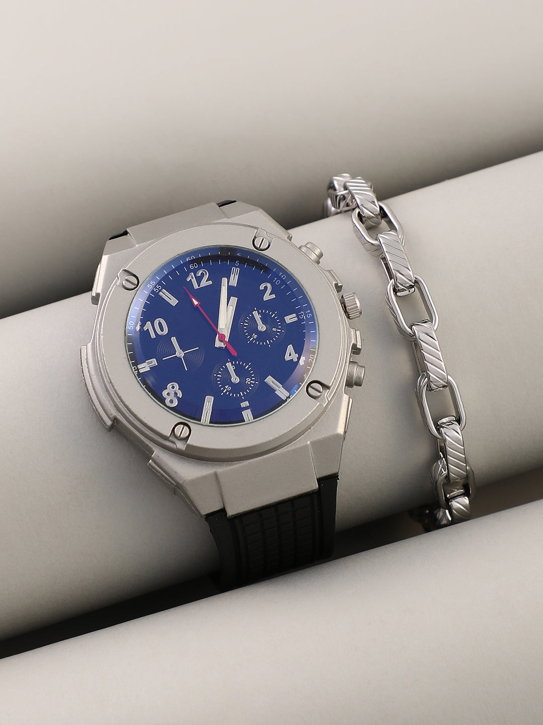 The Nomadé Four-Dial Round Watch With Chain Bracelet Combo