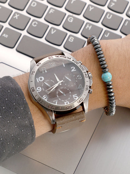 The Peregron Round Watch With Beaded Bracelet Combo