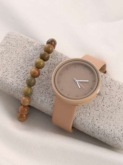 The Off-Duty Round Watch With Beaded Bracelet Combo