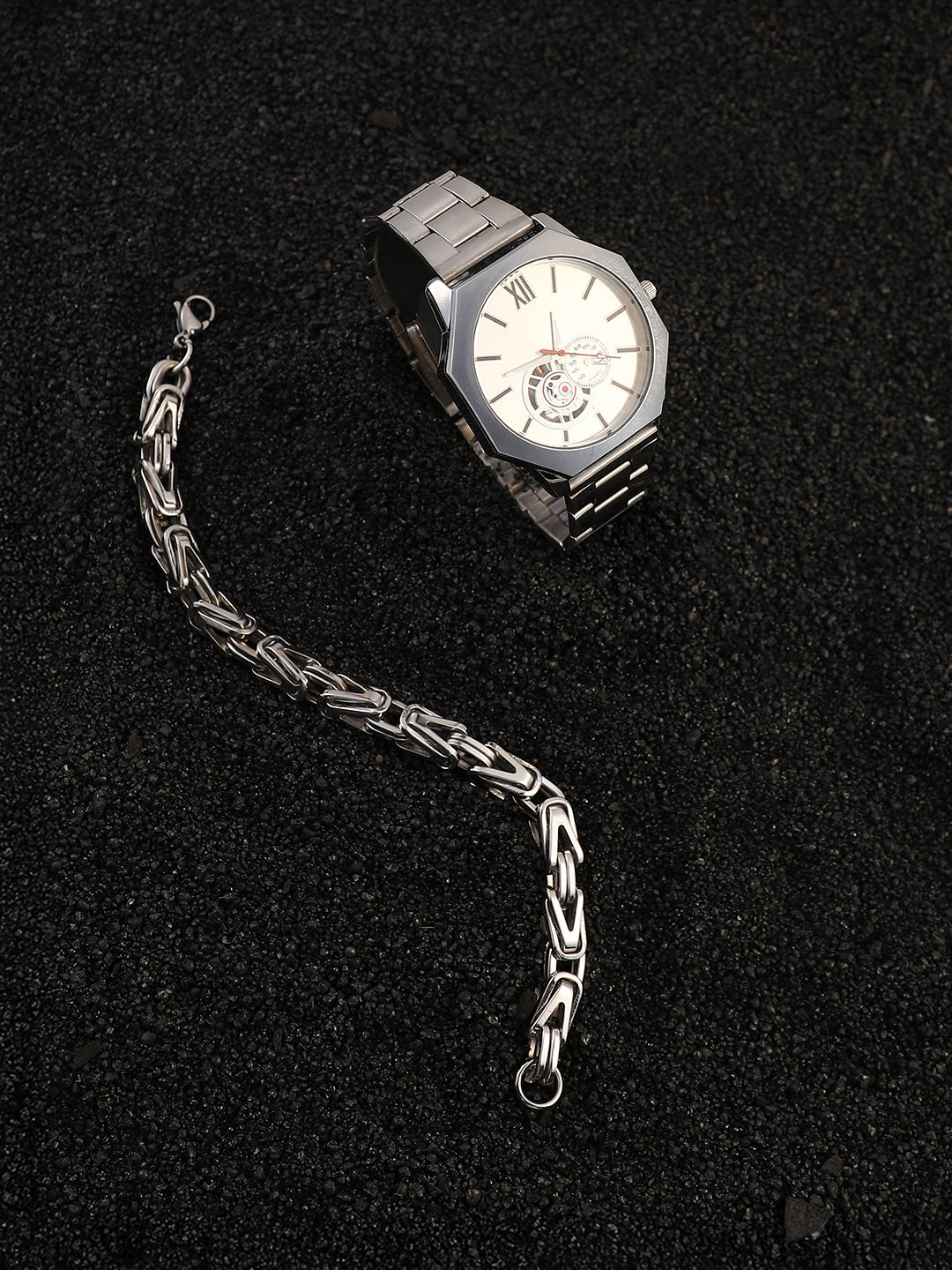 The Formula Chain Round Watch With Chain Bracelet Combo