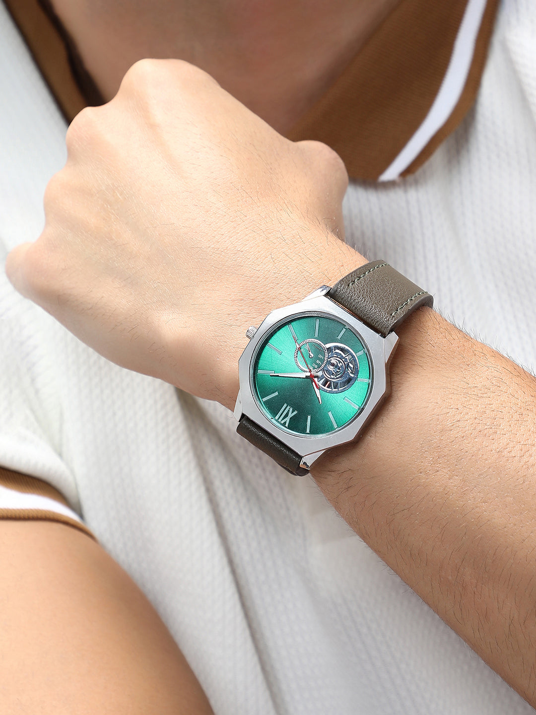 The Formula Leather Round Watch - Emerald Green