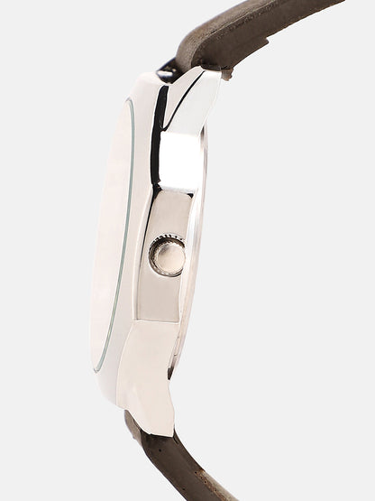 The Formula Leather Round Watch - Emerald Green