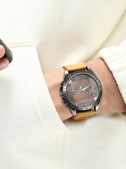 The Peregron Round Watch - Burnt Brown