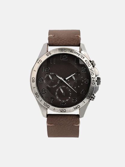 The Peregron Round Watch - Coffee Brown