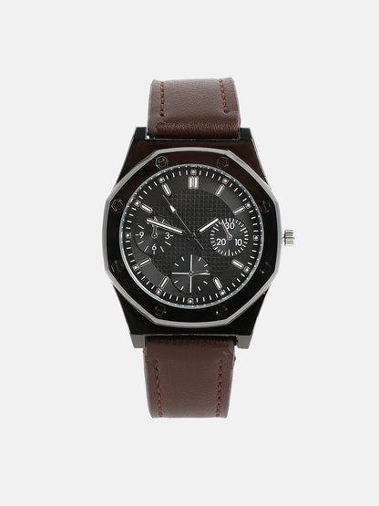 The Drifter's Compass Round Watch - Chocolate Brown