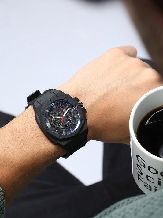 The Horizen Three-Dial Round Watch - Onyx Black