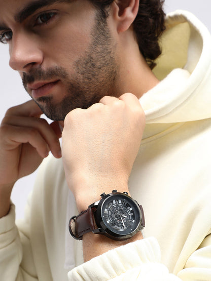 The Aventra Round Watch - Chocolate Brown
