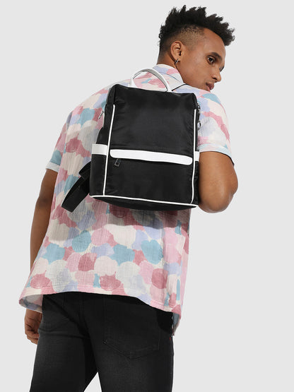 The Urban Contrast Backpack - Carbon Black