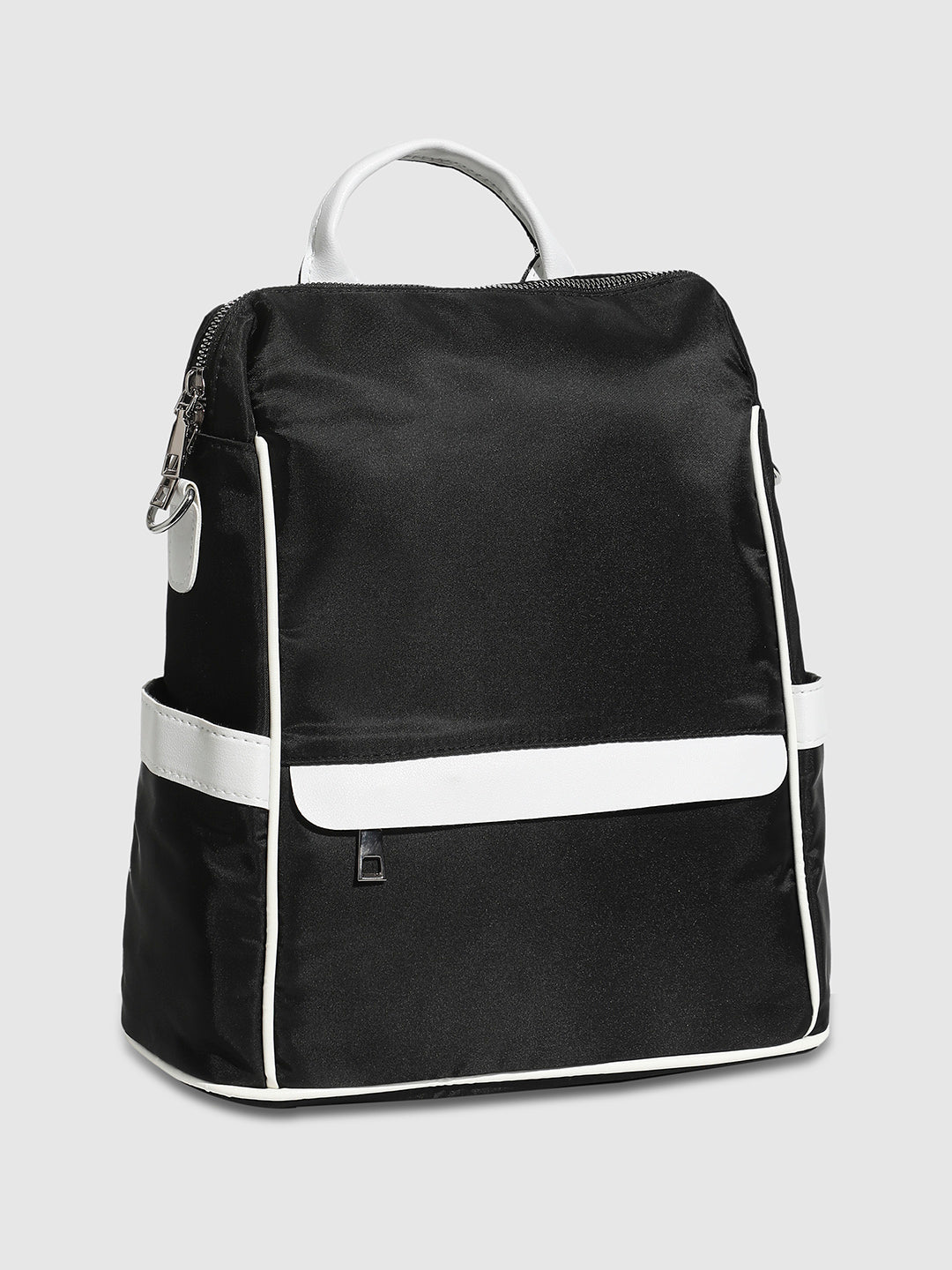 The Urban Contrast Backpack - Carbon Black