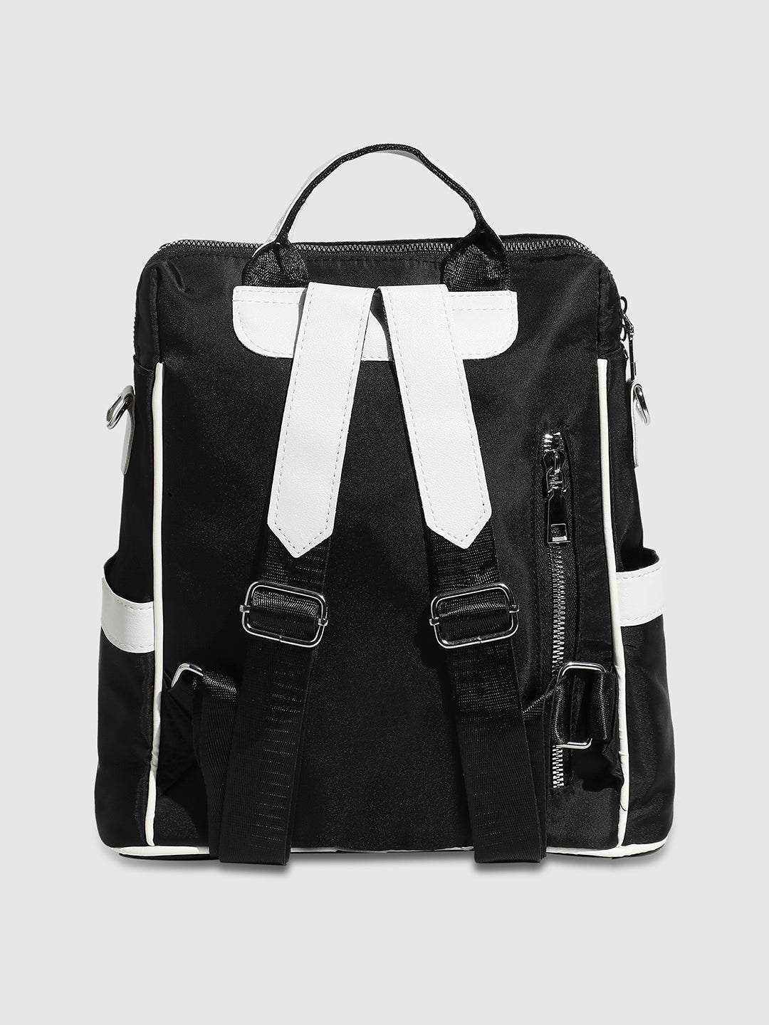 The Urban Contrast Backpack - Carbon Black