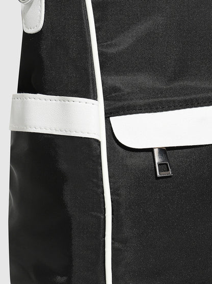 The Urban Contrast Backpack - Carbon Black