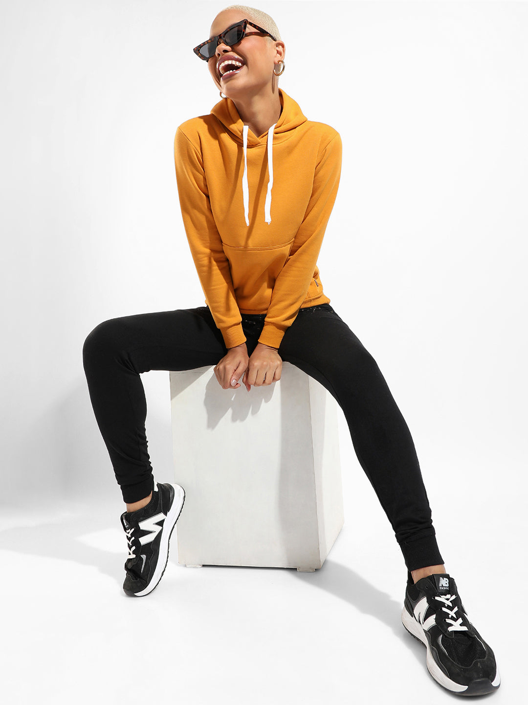 Cotton Solid Regular Fit Tracksuit For Casual Wear