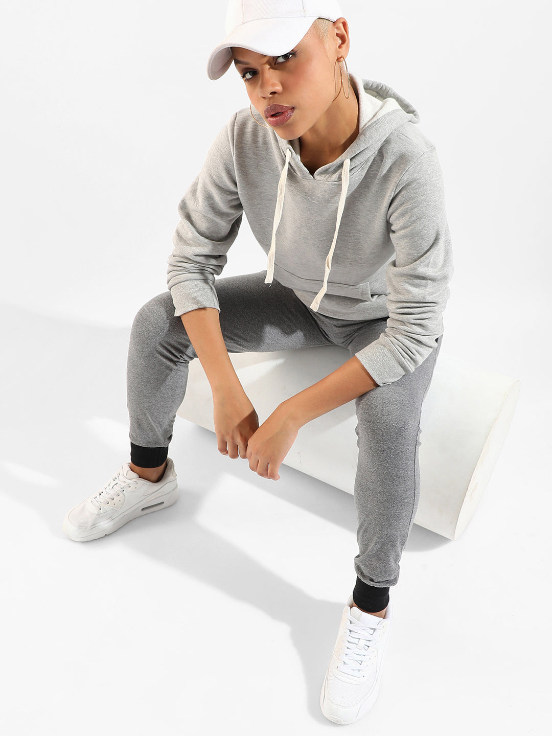 Cotton Solid Regular Fit Tracksuit For Casual Wear