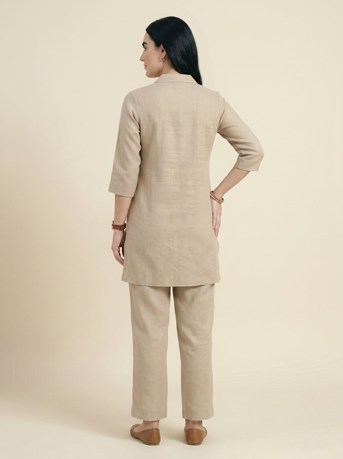 Barara Women's Beige Kurta Set with Pants
