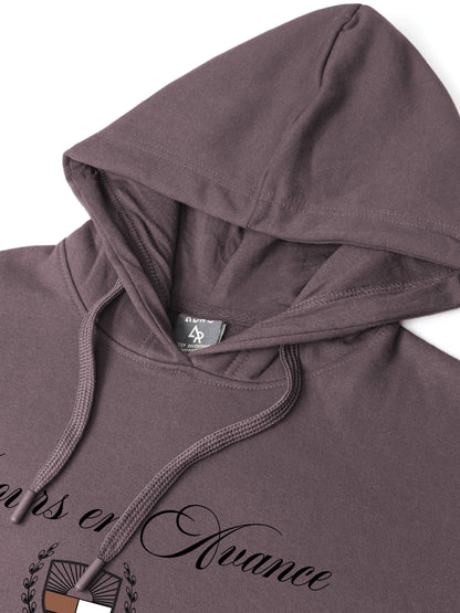 Toujours en Avance Hoodie