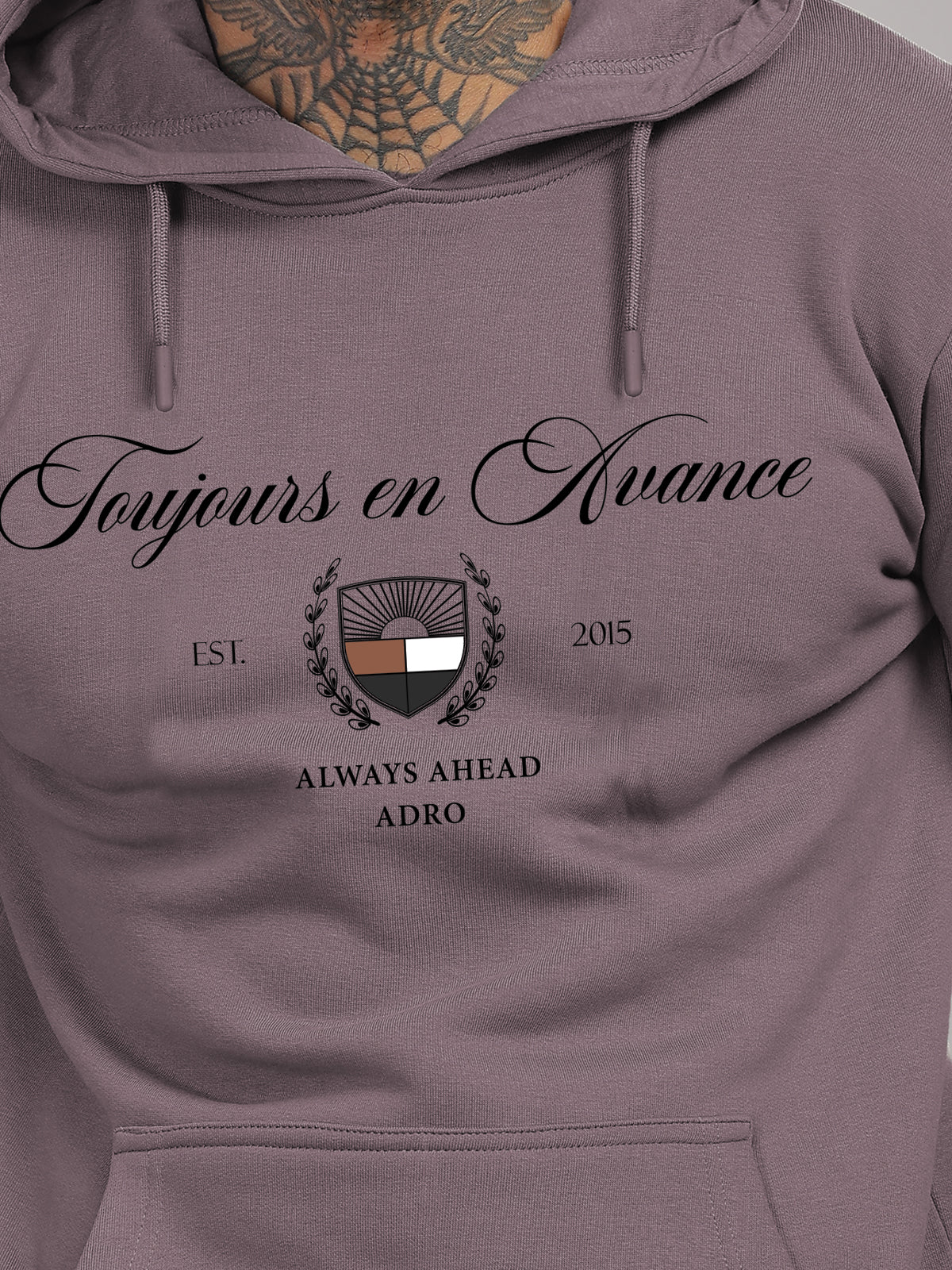 Toujours en Avance Hoodie