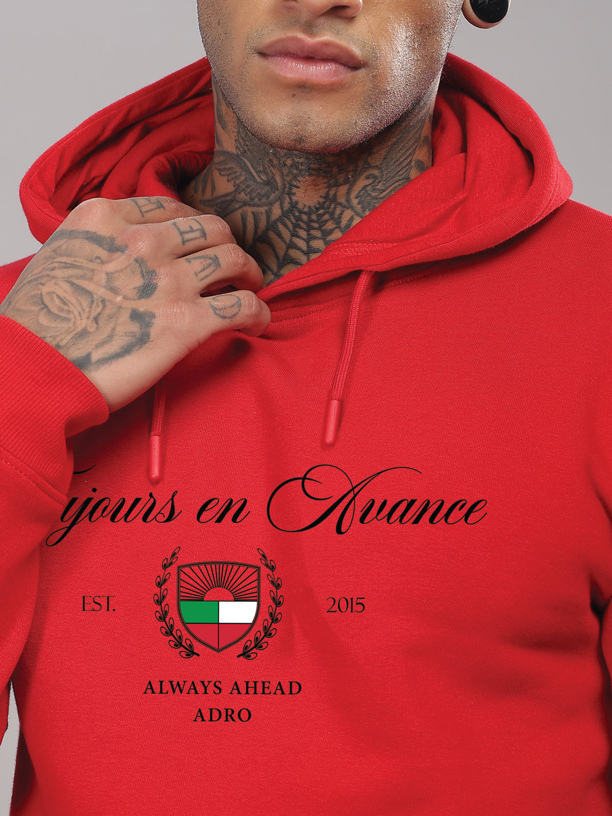 Toujours en Avance Hoodie
