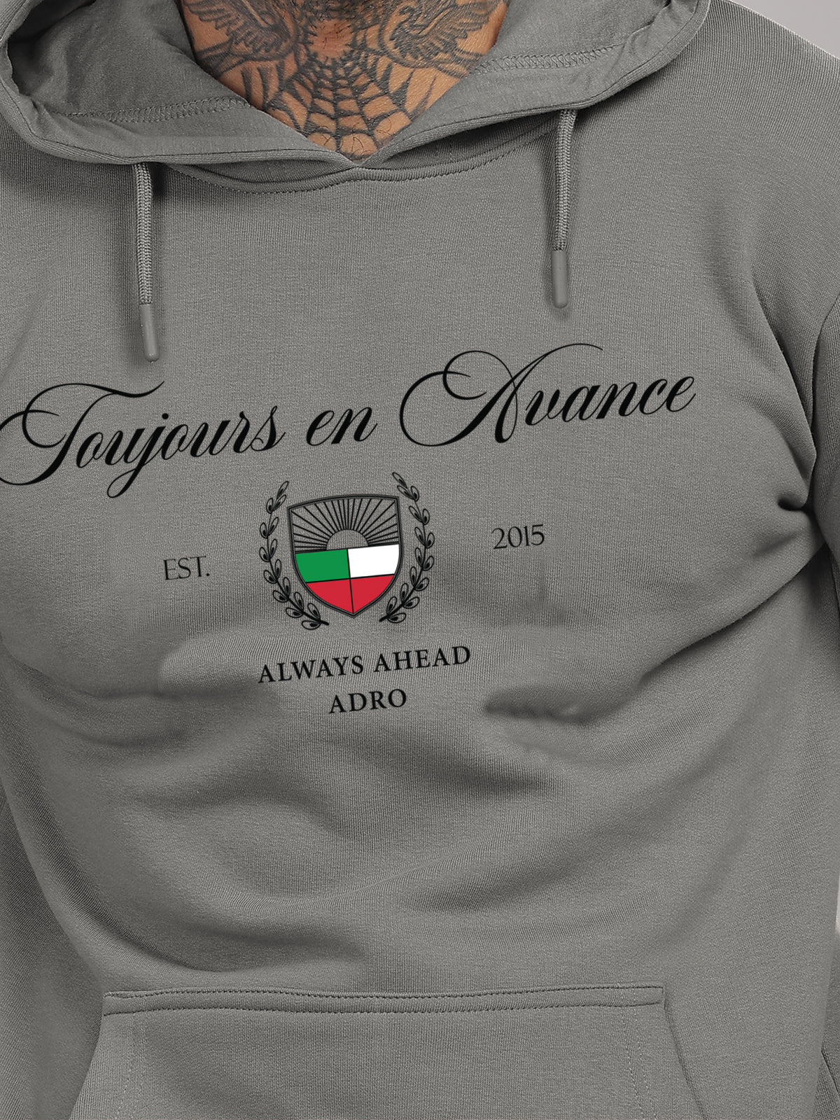 Toujours en Avance Hoodie