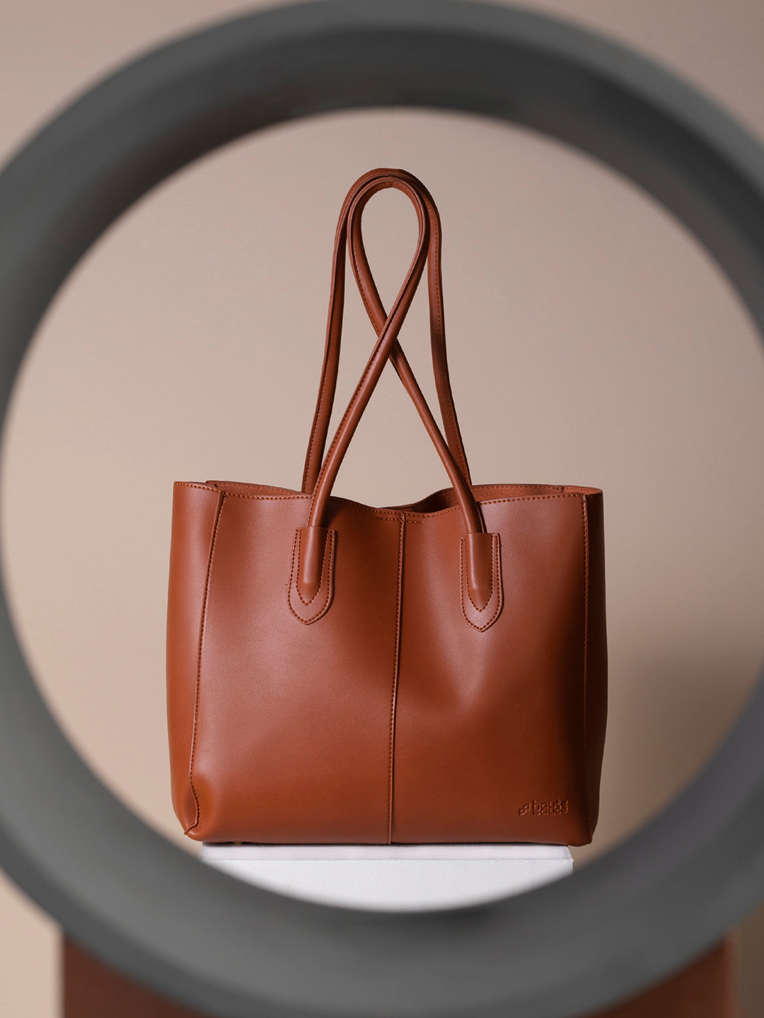 Tug N Tote Brown Bag With Pouch Set