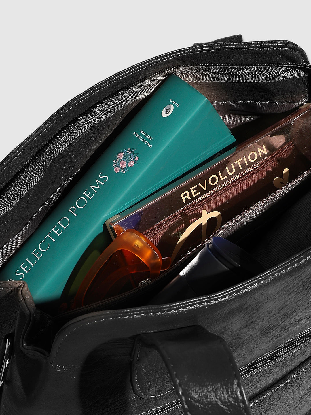 Tassel Flap Handbag - Black