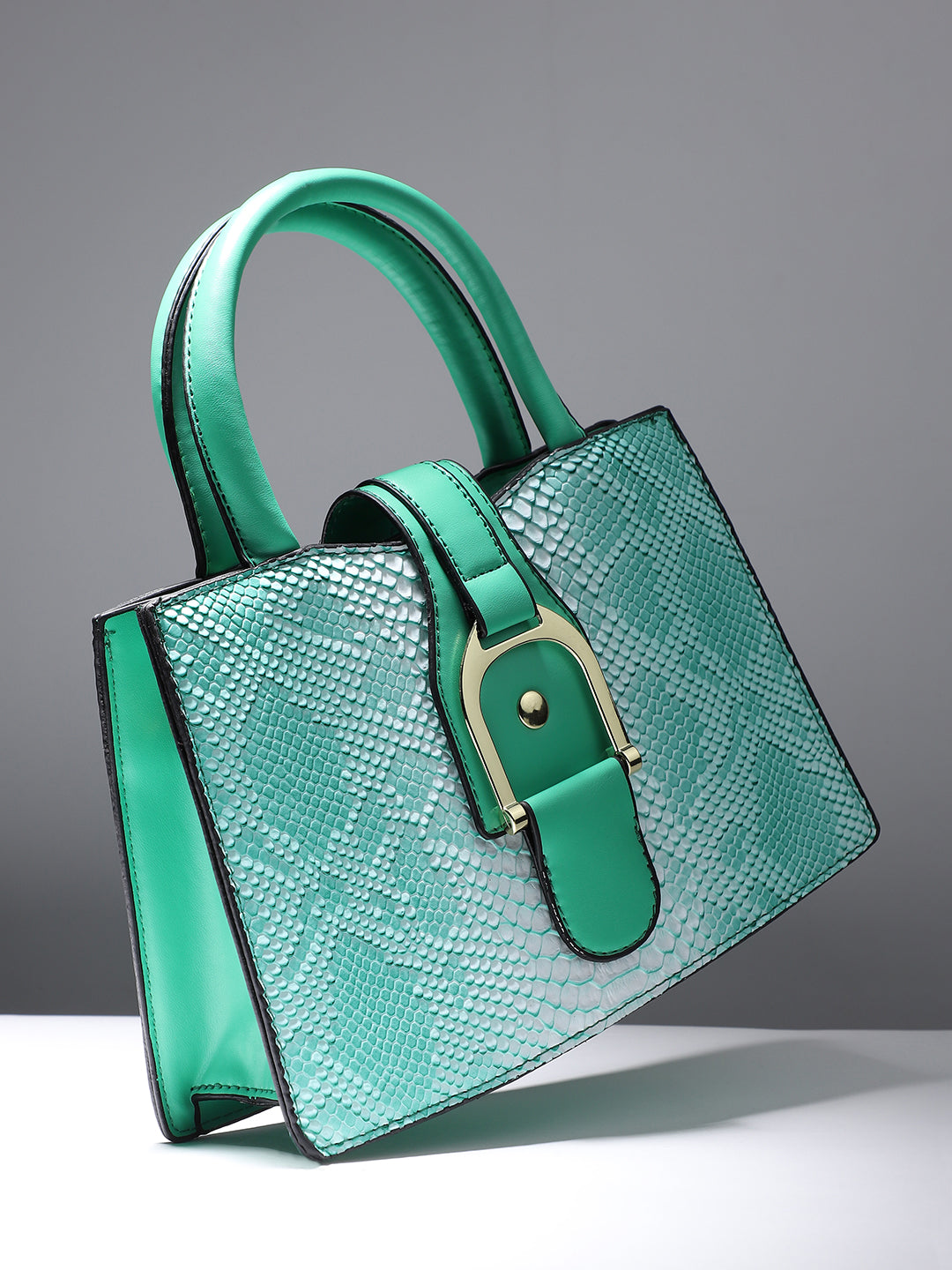 Ombre Scale Handbag - Green