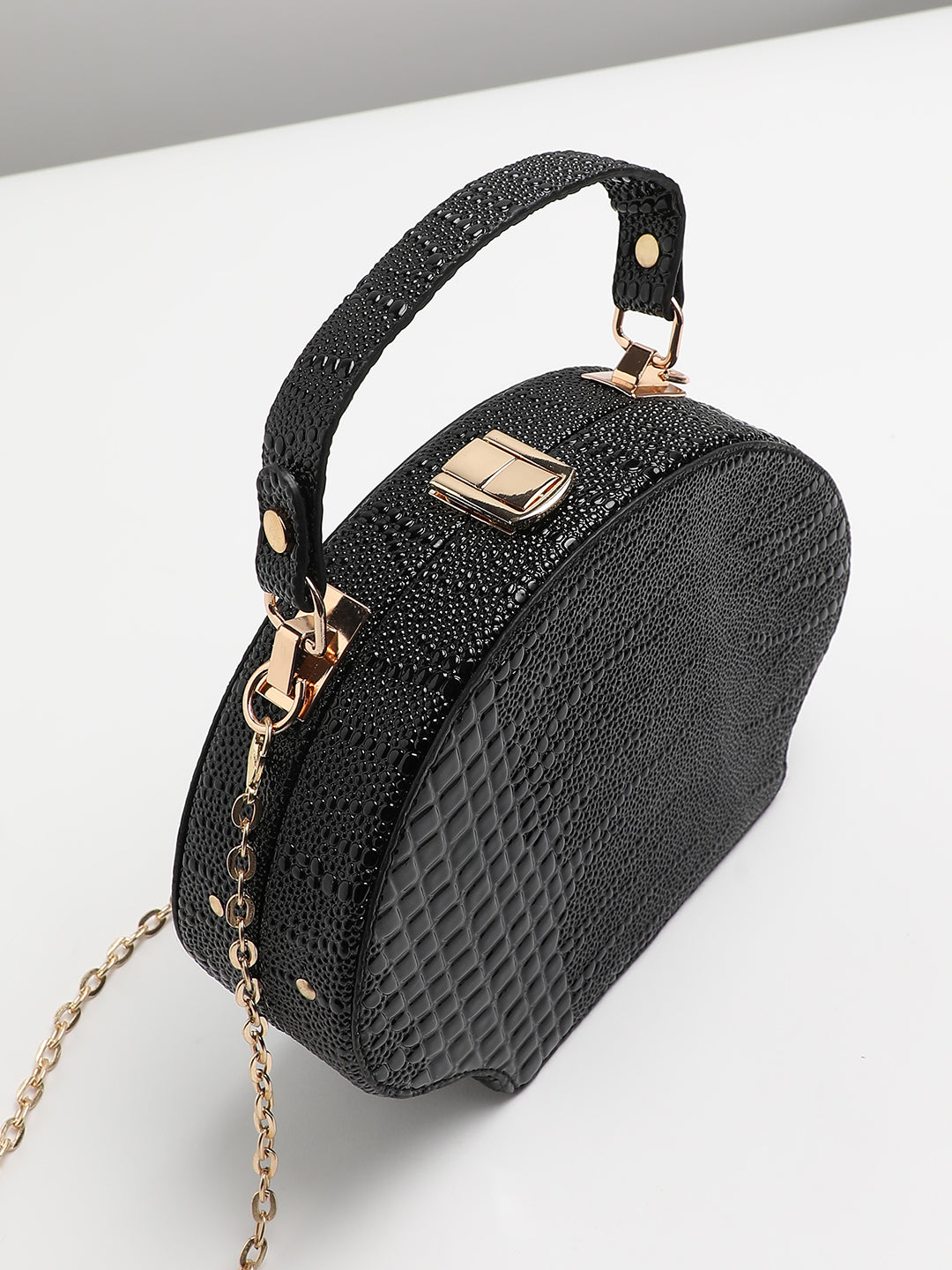 Seashell Scale Handbag - Black