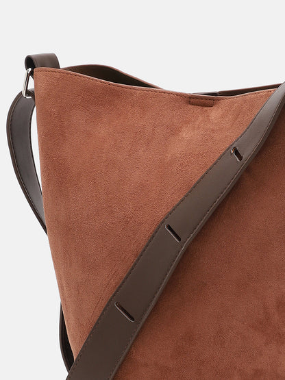 The Bucket Tote Bag With Pouch - Russet Brown