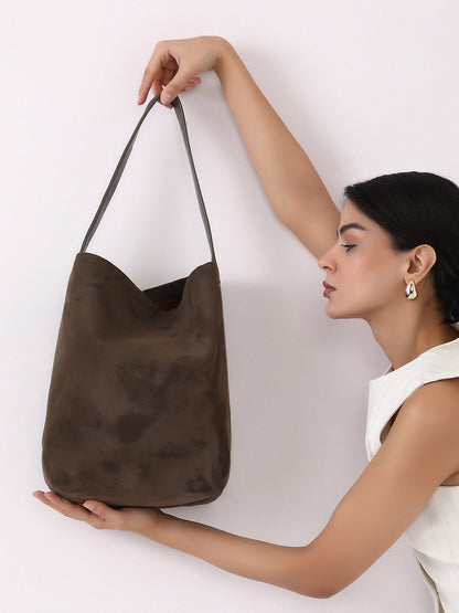 The Bucket Tote Bag With Pouch - Coffee Brown