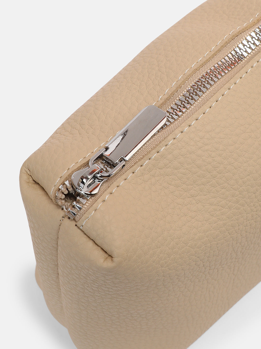 The Medium IllumÃ© Tote Bag With Pouch - Saltbox Beige