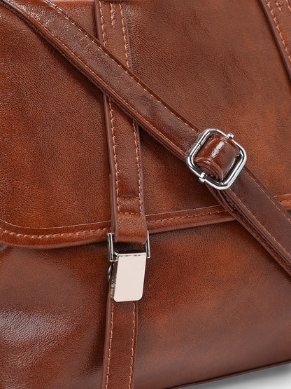 The ClinÃ© Backpack - Chocolate Brown