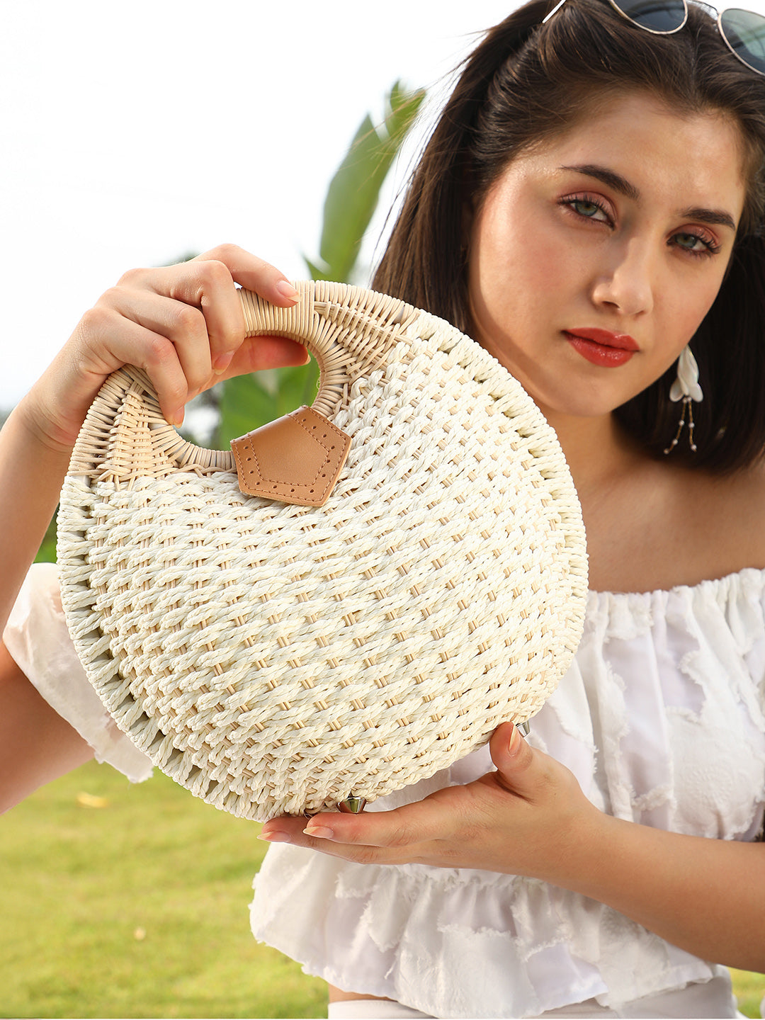 The The Straw-Orb Hand Bag Hand Bag - Off-White