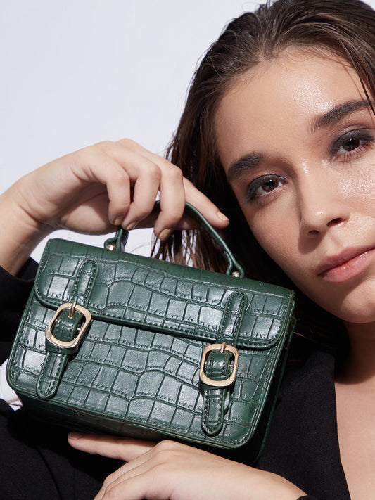 Green Colourblocked Vegan Leather Structured Hobo Bag With Quilted