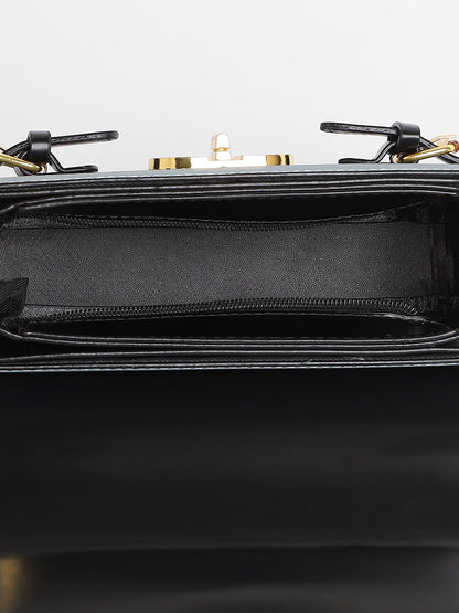 The Riviera Hand Bag - Baby Blue