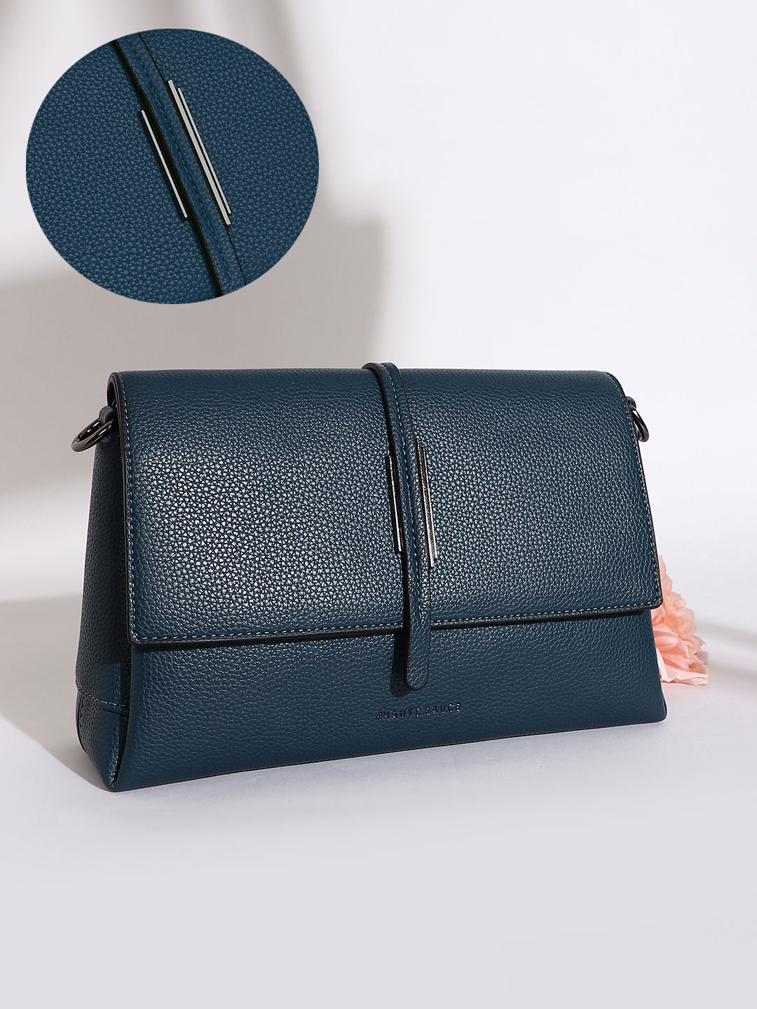 The Dash Shoulder Bag - Navy Blue