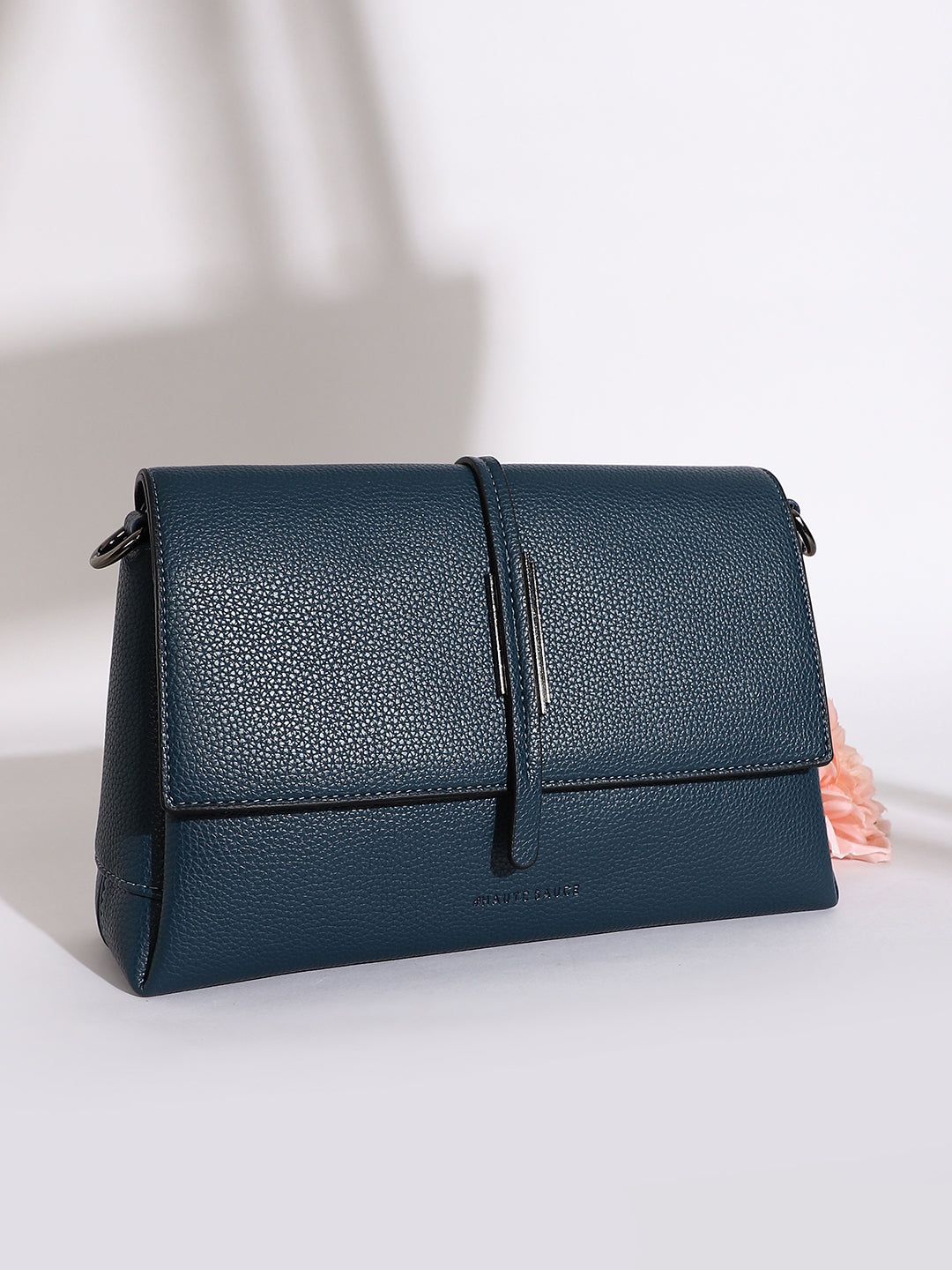 The Dash Shoulder Bag - Navy Blue