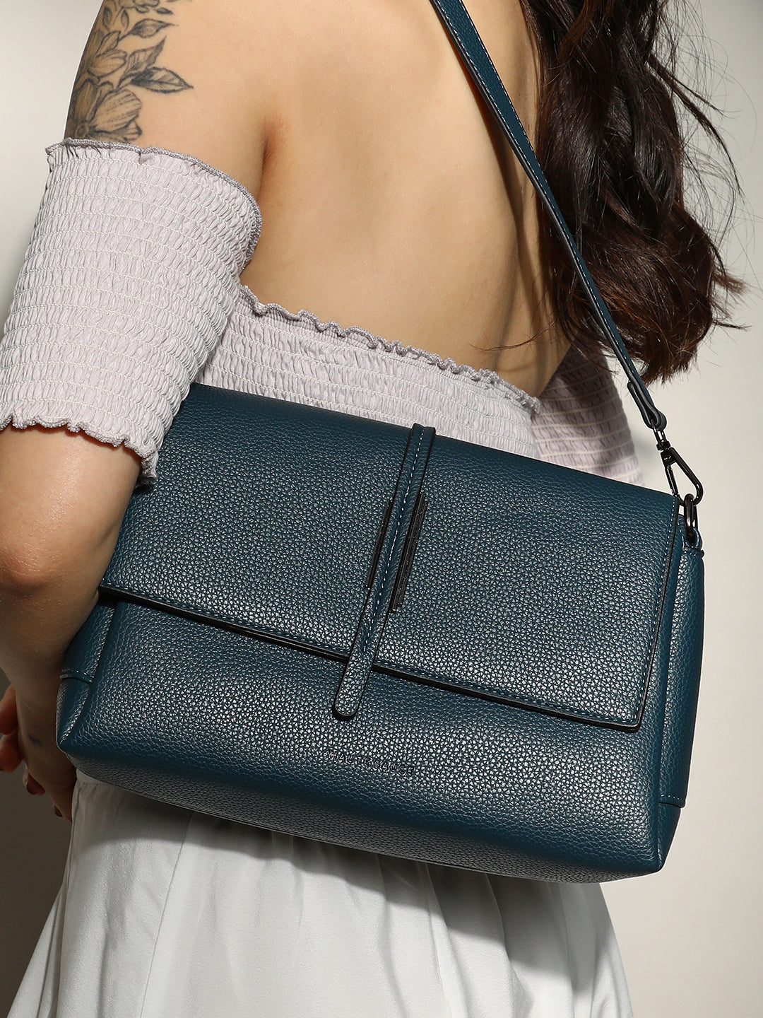 The Dash Shoulder Bag - Navy Blue