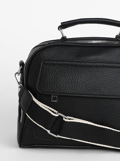 The Camera Sling Bag - Midnight Black