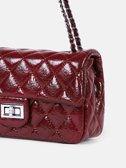 The Quilted-Chainlink Sling Bag - Cherry Red