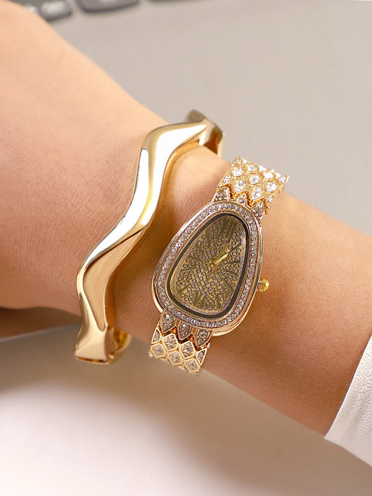 The Bijou Serpenti Oval Watch With Bracelet Combo