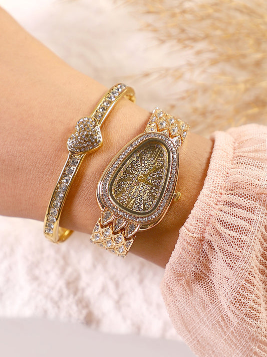 The Bijou Serpenti Oval Watch With Bracelet Combo