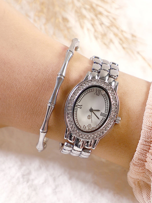 The Victoria Oval Watch With Bracelet Combo