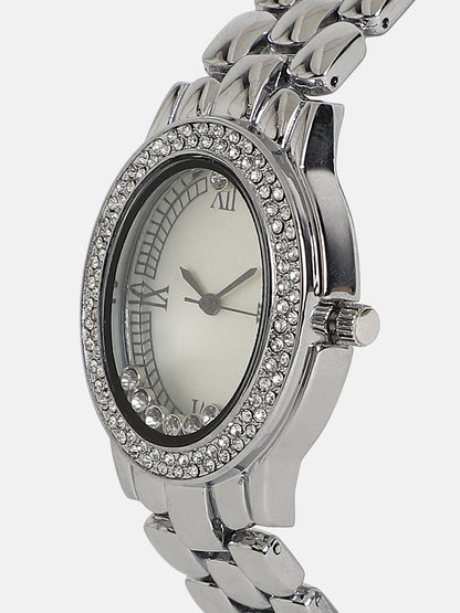 The Victoria Oval Watch With Bracelet Combo