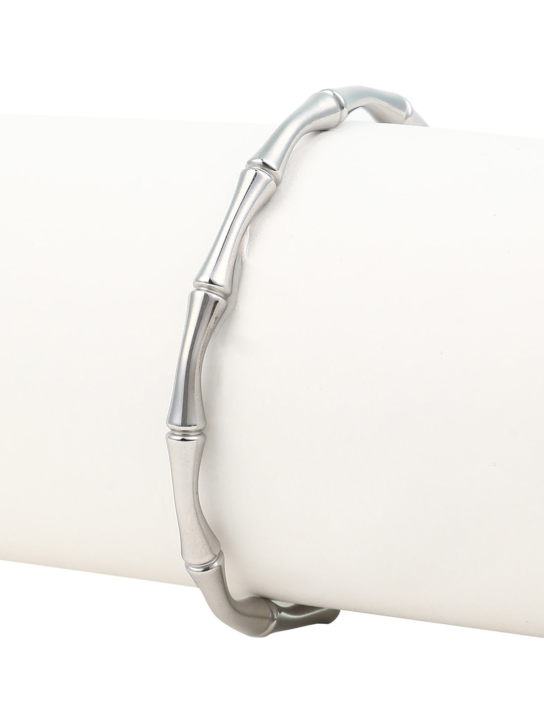 The Victoria Oval Watch With Bracelet Combo