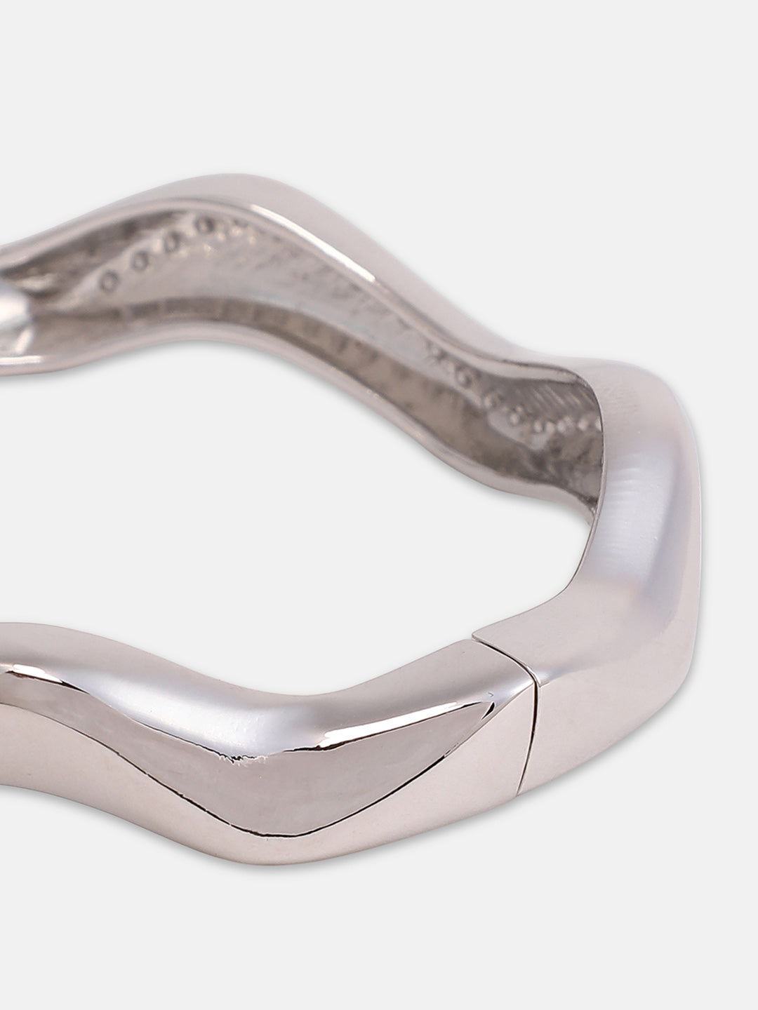 The Textured Square Watch With Bracelet Combo