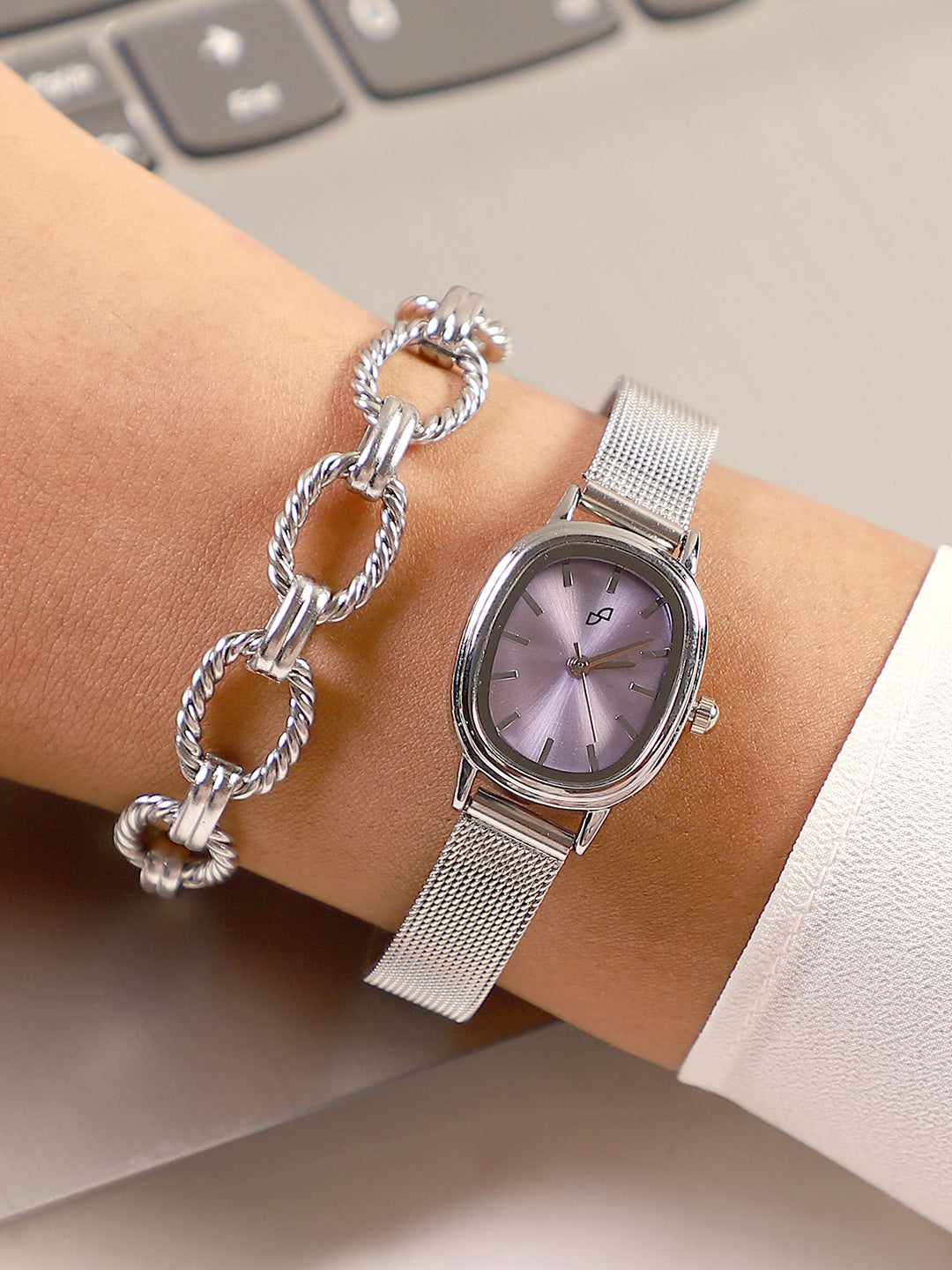 The Cosmopolis Mesh Rectangular Watch With Bracelet Combo