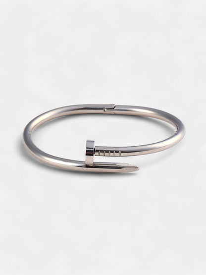 The Rectangular Watch With Bracelet Combo