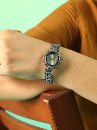 The Dotted Oval Watch