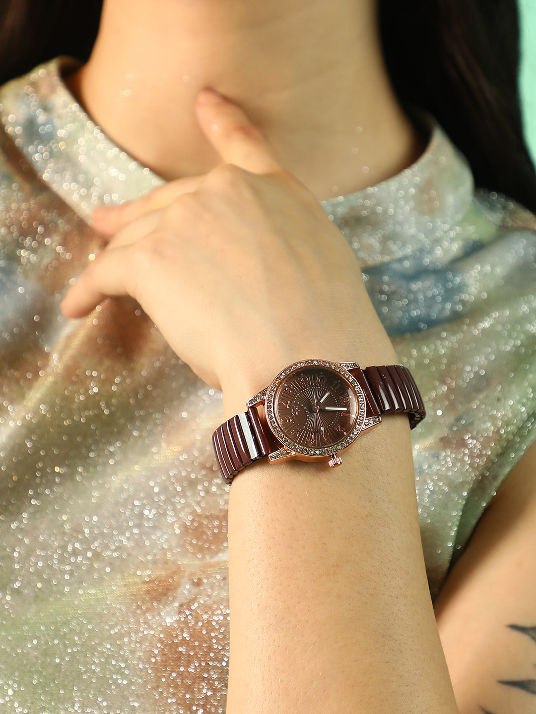 The Ribbed Round Watch