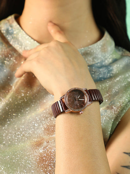 The Ribbed Round Watch