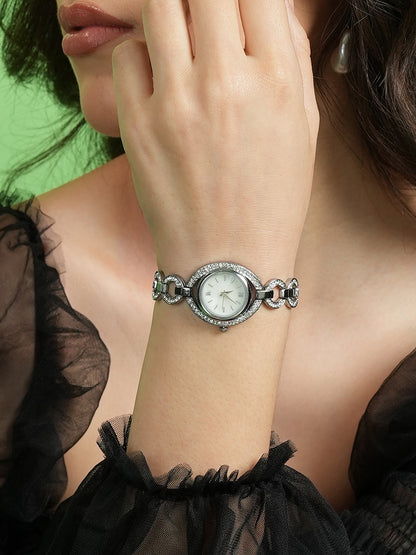 The Embellished Chainlink Round Watch - Metallic Silver
